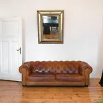Artistic Altbau Apartment